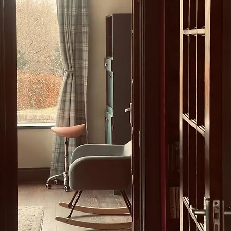 Daire Chic Retreat With A Beautiful Sea View