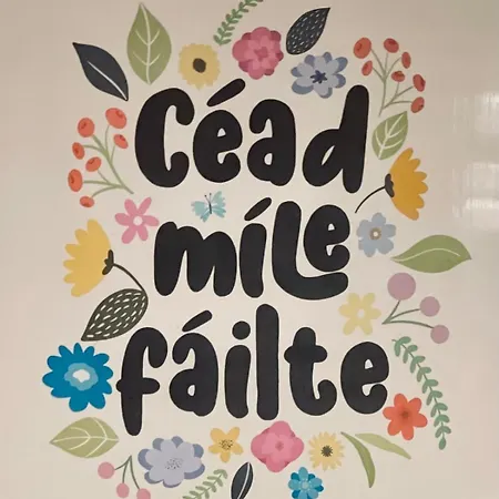 Chic Retreat With A Beautiful Sea View Daire *