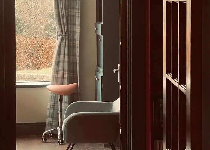 アパート Chic Retreat With A Beautiful Sea View