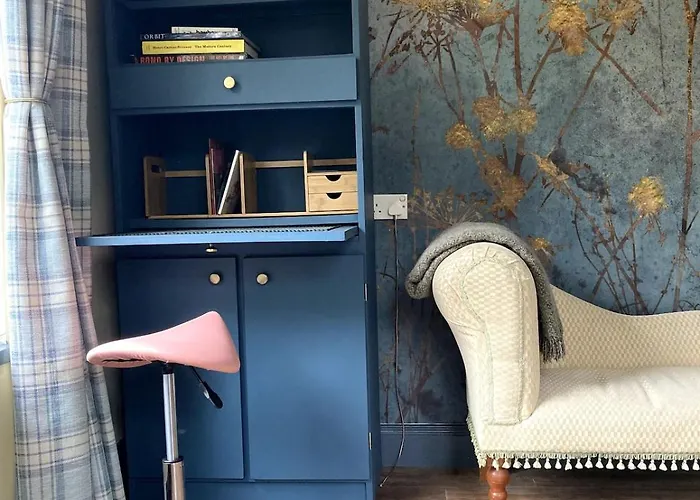 Chic Retreat With A Beautiful Sea View * マイルフォード