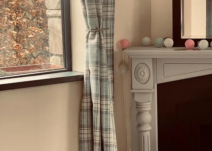 Chic Retreat With A Beautiful Sea View アパート *