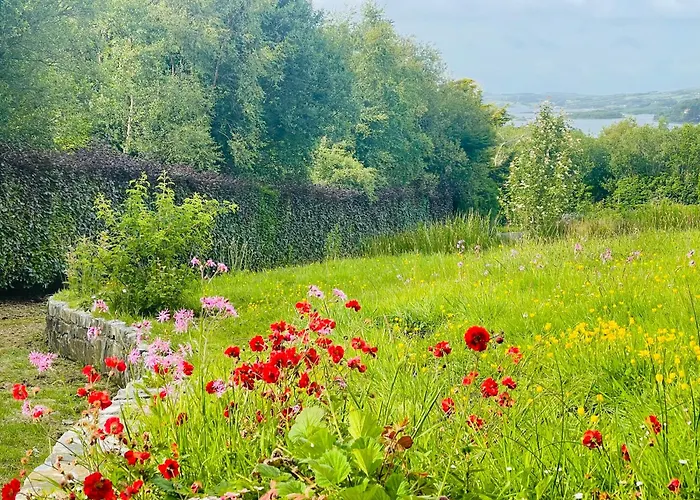 Chic Retreat With A Beautiful Sea View *